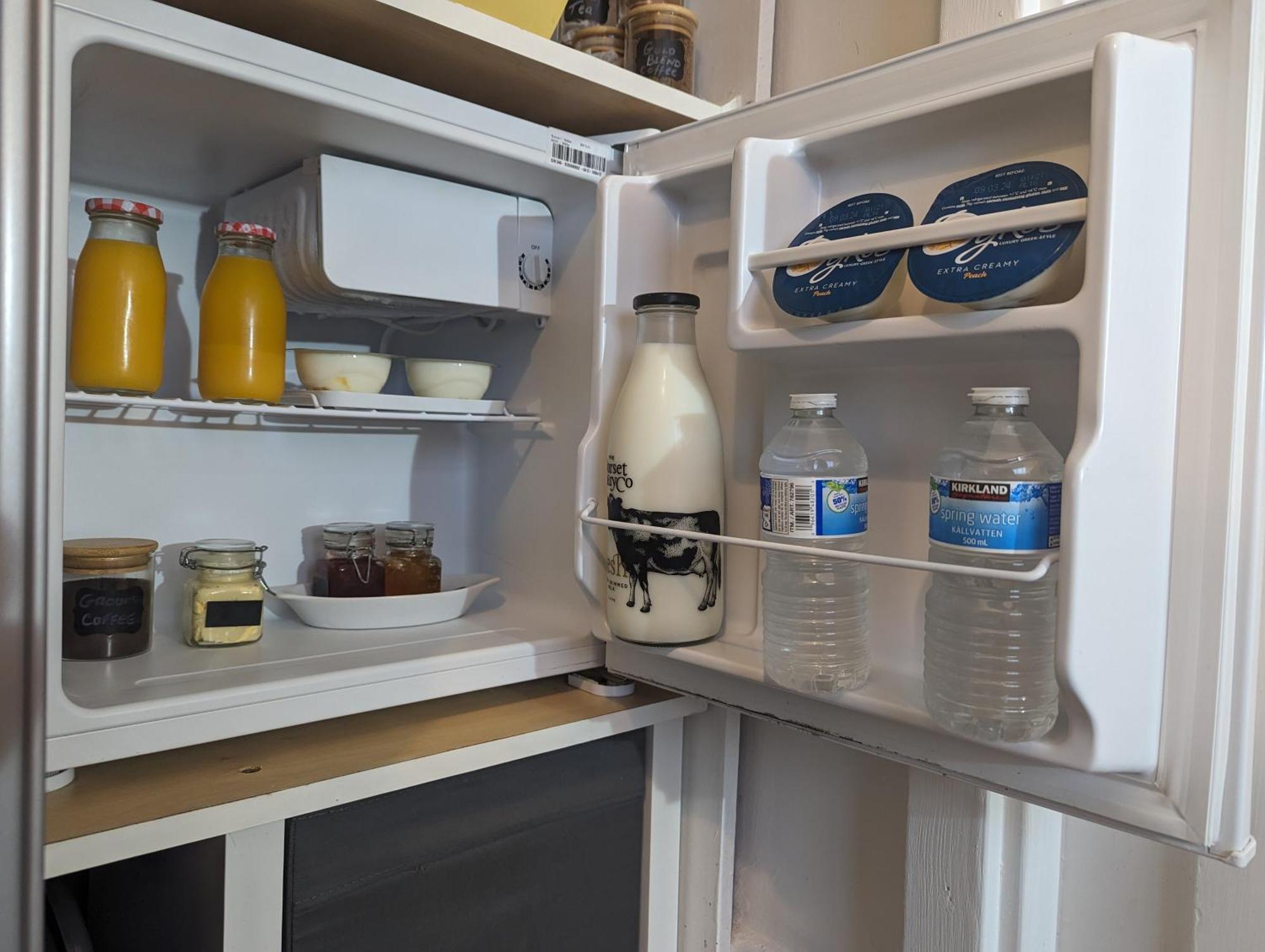 En-Suite Nook Near Forest & Sea, Super Value With Fridge, Microwave And Tv Lymington Extérieur photo